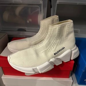 Balenciaga white speed runner